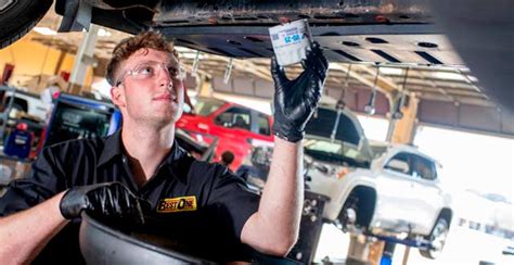 Auto Repair, Oil Changes, Brakes & Tires in Elkhart, IN 46517.